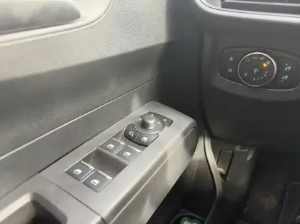 Photo 5 Ford Tourneo Courier 136ch 54kWh Active