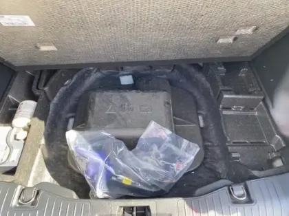 Photo 21 Ford Kuga 2.5 Duratec 180ch Hybrid FlexiFuel Titanium Powershift