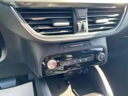 Photo 24 Ford Kuga 2.5 Duratec 180ch Hybrid FlexiFuel Titanium Powershift