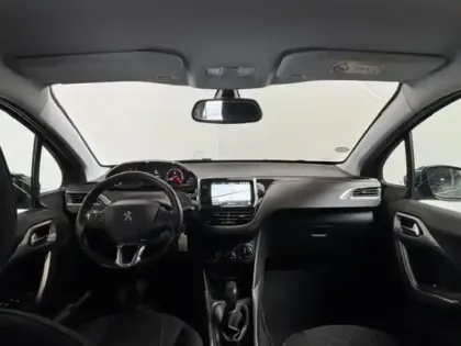 Photo 7 Peugeot 2008  1.2 110 Style GPS Clim Bluetooth Regulateur
