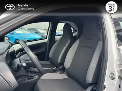 Photo 10 Toyota Aygo  X 1.0 VVT-i 72ch Dynamic S-CVT MY24