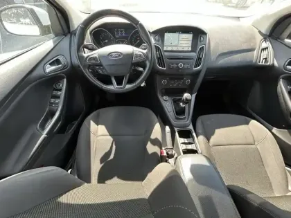Photo 9 Ford Focus  1.0 EcoBoost 125ch Stop&Start Titanium