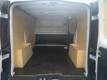 Photo 8 Renault Trafic  Fg L1H1 2T8 2.0 Blue dCi 130ch Confort E6E