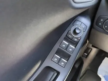 Photo 29 Ford Puma  1.0 EcoBoost 125ch S&S mHEV Titanium Powershift