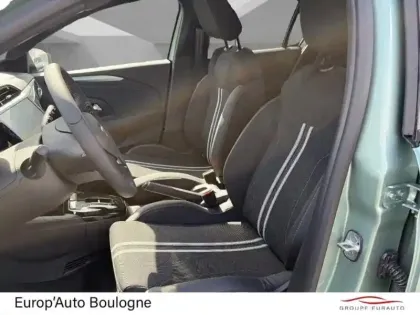 Photo 10 Opel Corsa  1.2 Turbo Hybrid 110ch YES e-DCT6