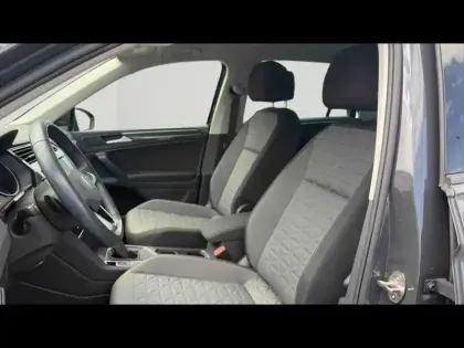 Photo 9 Volkswagen Tiguan  2.0 TDI 150ch Life Business DSG7