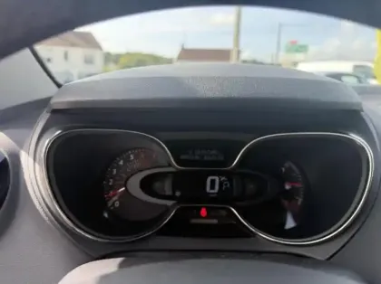 Photo 13 Renault Captur  1.3 TCe 150ch FAP Intens EDC