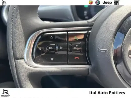 Photo 13 Fiat 500  FIAT E Icône berline 23,8 kWh