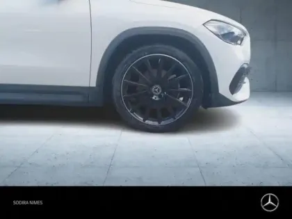 Photo 8 Mercedes GLA  200 d 150ch AMG Line 8G-DCT