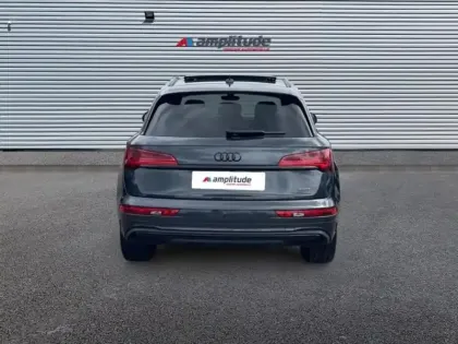 Photo 5 Audi Q5  50 TFSI e 299ch Avus quattro S tronic 7