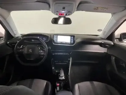 Photo 14 Peugeot 2008  1.2 130 Allure Pack EAT8 GPS Full Led Camera 180