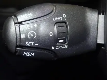 Photo 13 Citroën C3 Aircross  PureTech 110ch S&S Rip Curl EAT6 E6.d-TEMP 114g
