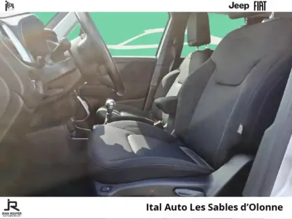 Photo 23 Jeep Renegade  1.0 GSE T3 120ch Quicksilver Winter Edition MY20