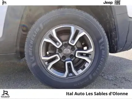 Photo 10 Jeep Renegade  1.0 GSE T3 120ch Quicksilver Winter Edition MY20
