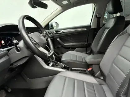 Photo 12 Volkswagen T-roc  1.5 TSI EVO 150ch Style Exclusive DSG7