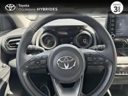 Photo 12 Toyota Yaris  116h Design 5p MY22