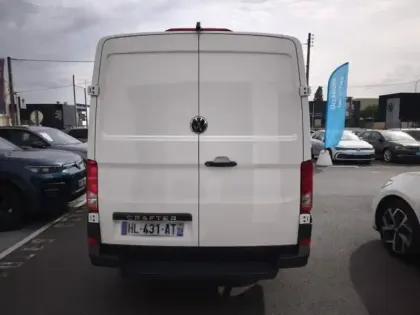 Photo 6 Volkswagen Crafter  Fg 35 L3H3 2.0 TDI 140ch Business Traction BVA8