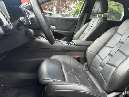 Photo 12 DS DS 7  Crossback E-TENSE 225ch Louvre