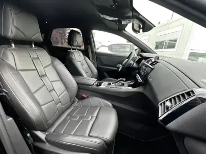 Photo 7 DS DS 7  Crossback E-TENSE 225ch Louvre