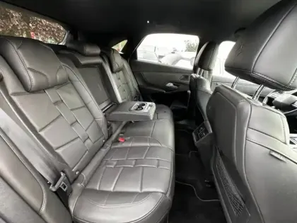 Photo 9 DS DS 7  Crossback E-TENSE 225ch Louvre