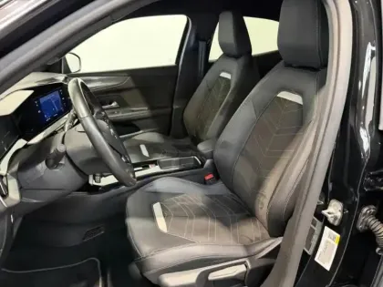Photo 6 Opel Mokka  -e 136 Ultimate / Pure Panel  / Régul adaptatif