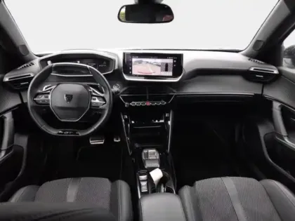 Photo 27 Peugeot 2008  1.2 Hybrid 136ch GT e-DCS6