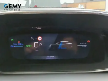 Photo 42 Peugeot 2008  Electrique 54 kWh 156 ch