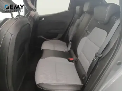 Photo 9 Renault Clio  E-Tech full hybrid 145