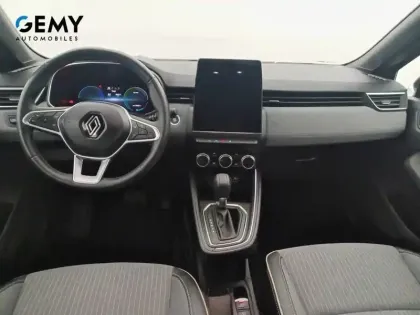 Photo 7 Renault Clio  E-Tech full hybrid 145