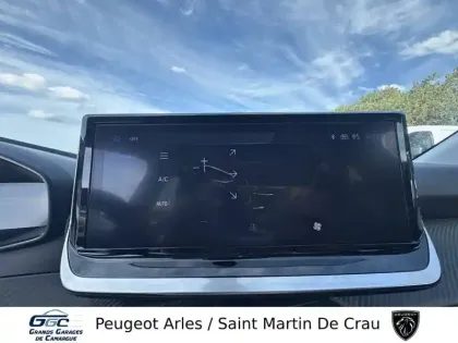 Photo 21 Peugeot 208  Hybrid 100 e-DCS6
