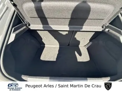 Photo 5 Peugeot 208  Hybrid 100 e-DCS6