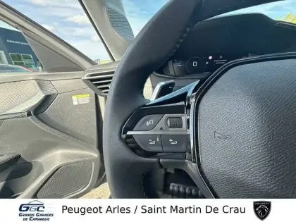 Photo 16 Peugeot 208  Hybrid 100 e-DCS6