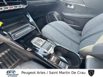 Photo 24 Peugeot 208  Hybrid 100 e-DCS6