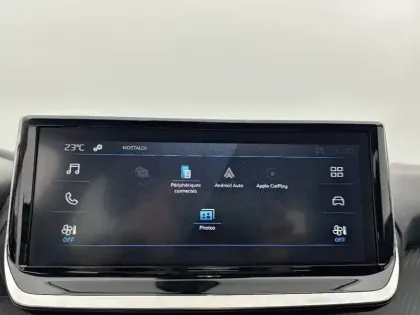 Photo 41 Peugeot 208  PureTech 100 S&S BVM6