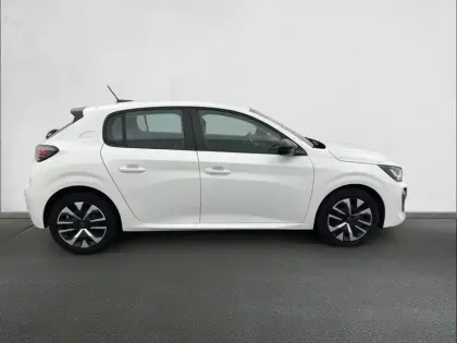 Photo 23 Peugeot 208  PureTech 100 S&S BVM6