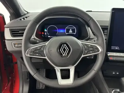 Photo 23 Renault Captur  E-Tech full hybrid 145 ch