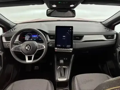 Photo 37 Renault Captur  E-Tech full hybrid 145 ch