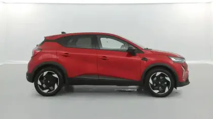 Photo 14 Renault Captur  E-Tech full hybrid 145 ch