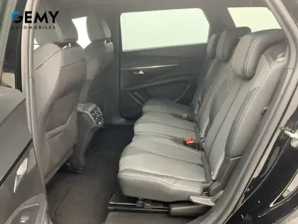 Photo 18 Peugeot 5008  Hybrid 136 e-DCS6