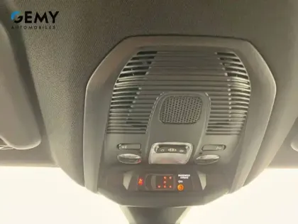 Photo 25 Peugeot 5008  Hybrid 136 e-DCS6