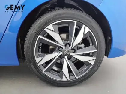 Photo 10 Peugeot 308  PureTech 130ch S&S BVM6