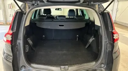 Photo 11 Renault Scenic Grand  TCe 140 EDC