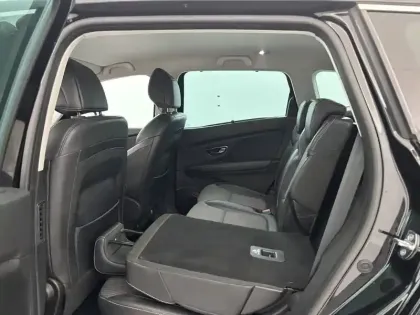 Photo 54 Renault Scenic Grand  TCe 140 EDC