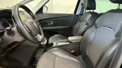 Photo 9 Renault Scenic Grand  TCe 140 EDC