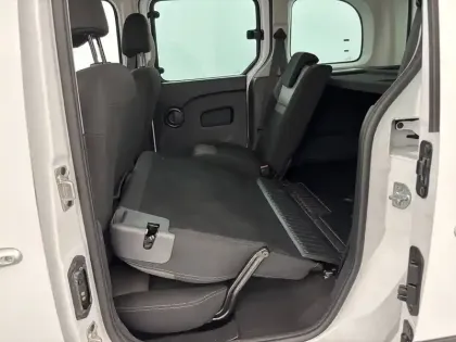 Photo 34 Renault Kangoo  Blue dCi 95