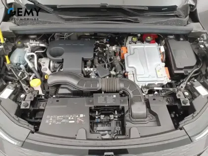 Photo 11 Renault Symbioz  E-Tech full hybrid 145