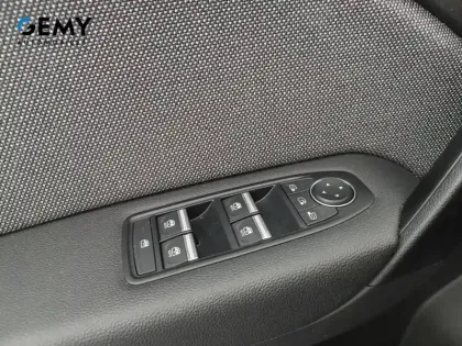 Photo 15 Renault Symbioz  E-Tech full hybrid 145