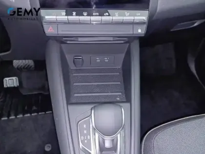 Photo 13 Renault Symbioz  E-Tech full hybrid 145
