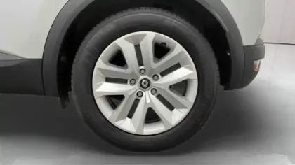 Photo 11 Renault Captur  E-Tech 145 - 21
