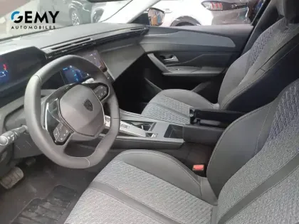 Photo 18 Peugeot 308  SW Hybrid 145 e-DCS6
